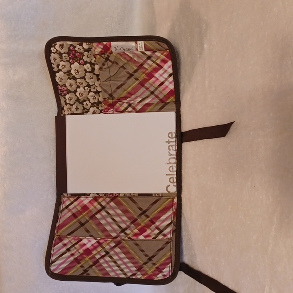 Thirty-one fold and go organizer with note pad Go Celebrate